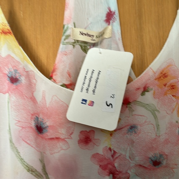 Pink floral sheer Blouse - Picture 3 of 5